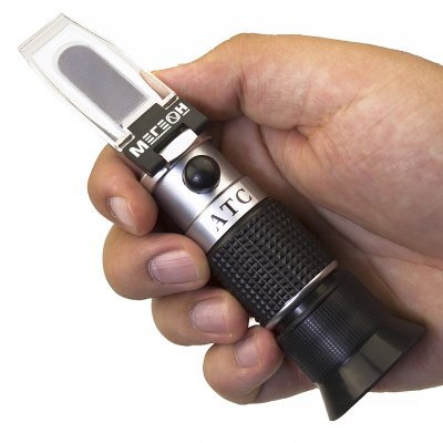 Рефрактометр комбинированный сахароза, соль МЕГЕОН 72009